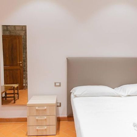 Cozy And Charmin 3Br Apartment Steps By Duomo Florenz Exterior foto