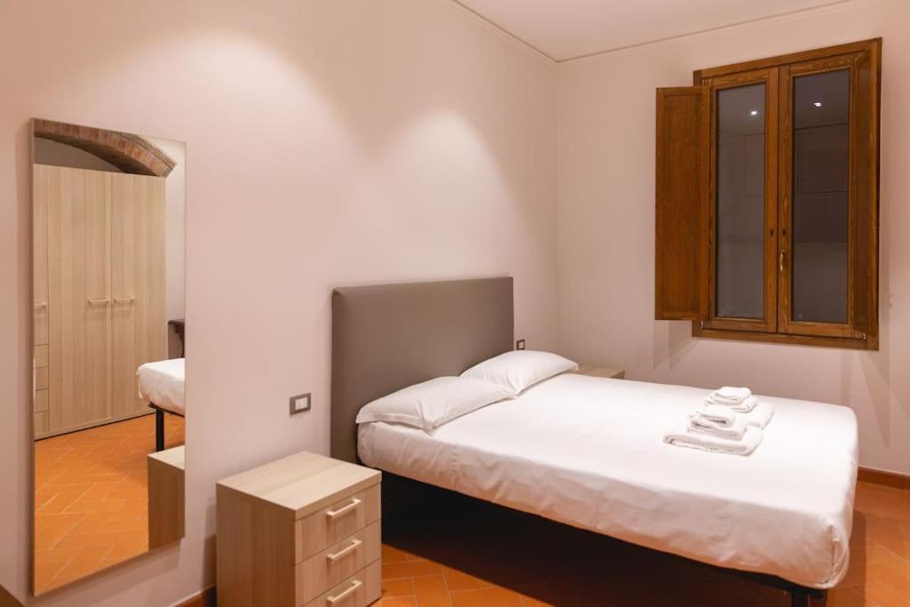 Cozy And Charmin 3Br Apartment Steps By Duomo Florenz Exterior foto