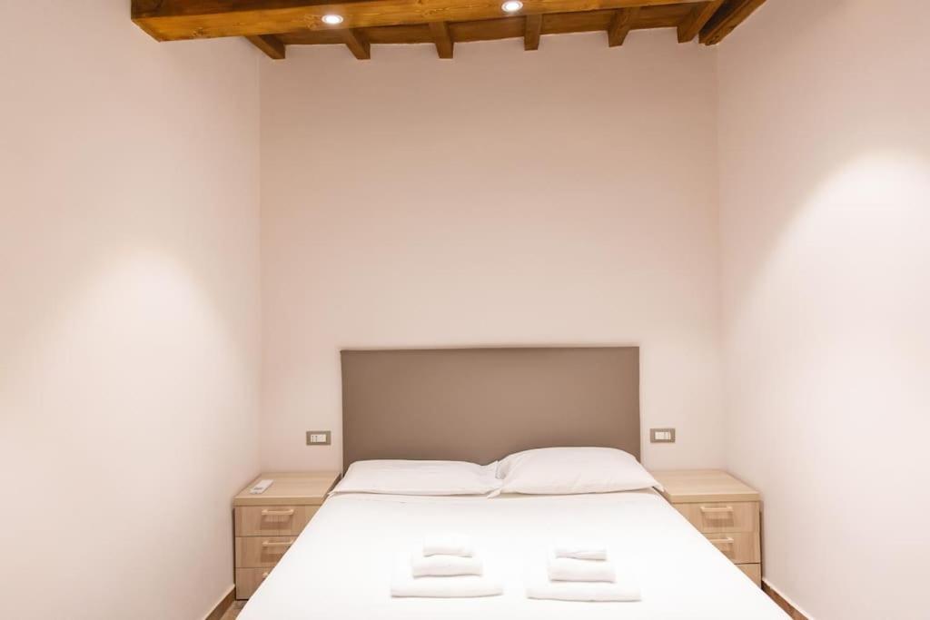 Cozy And Charmin 3Br Apartment Steps By Duomo Florenz Exterior foto
