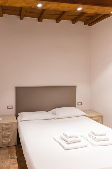 Cozy And Charmin 3Br Apartment Steps By Duomo Florenz Exterior foto