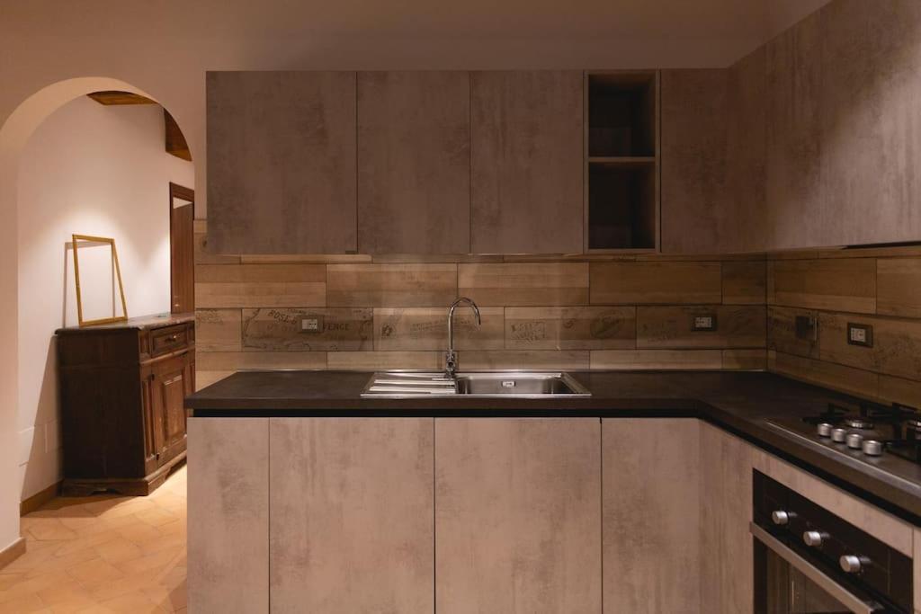 Cozy And Charmin 3Br Apartment Steps By Duomo Florenz Exterior foto