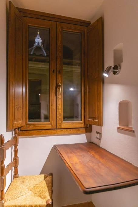 Cozy And Charmin 3Br Apartment Steps By Duomo Florenz Exterior foto